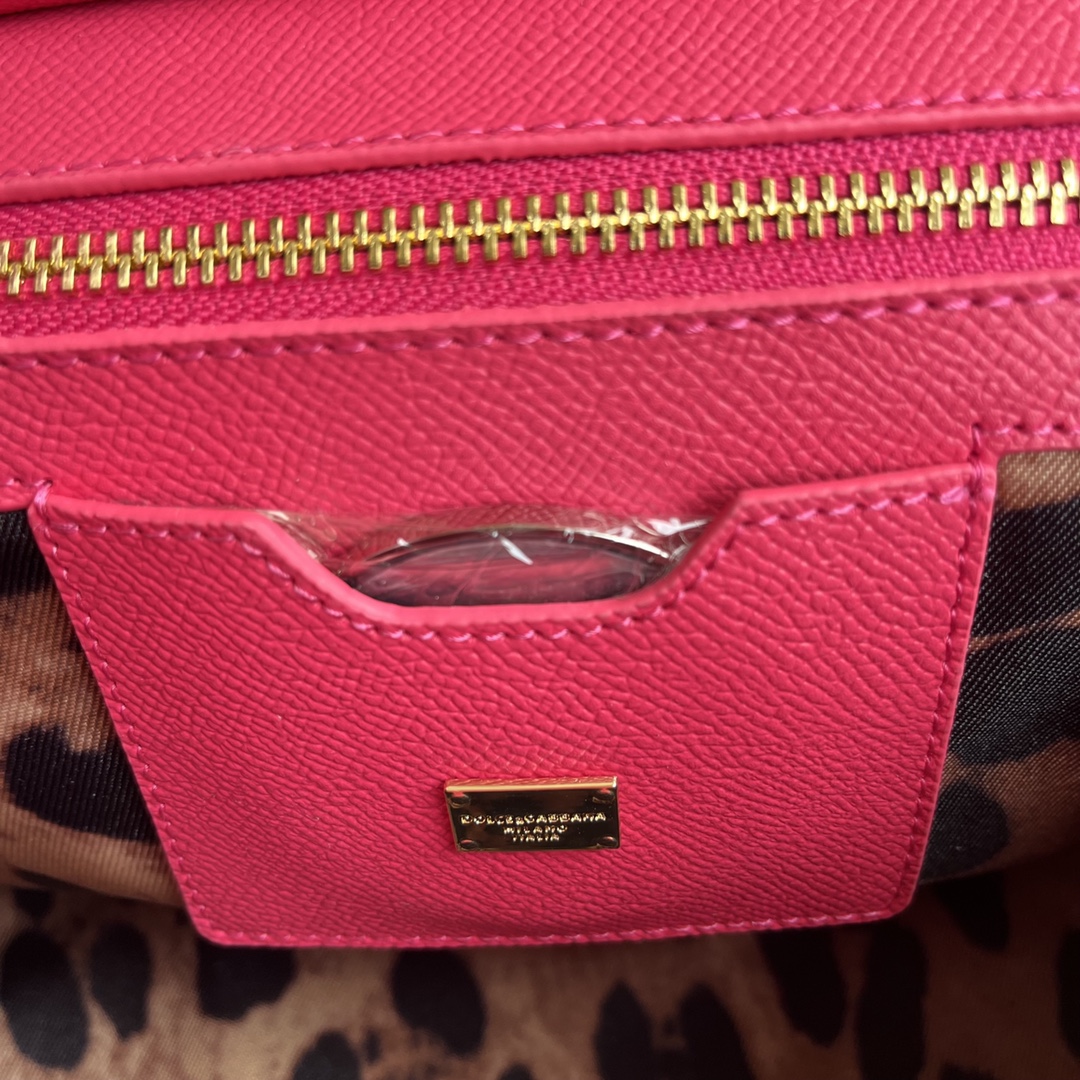 Bagsaaa Dolce&Gabbana Pink Sicily Handbag - 25x20X12cm