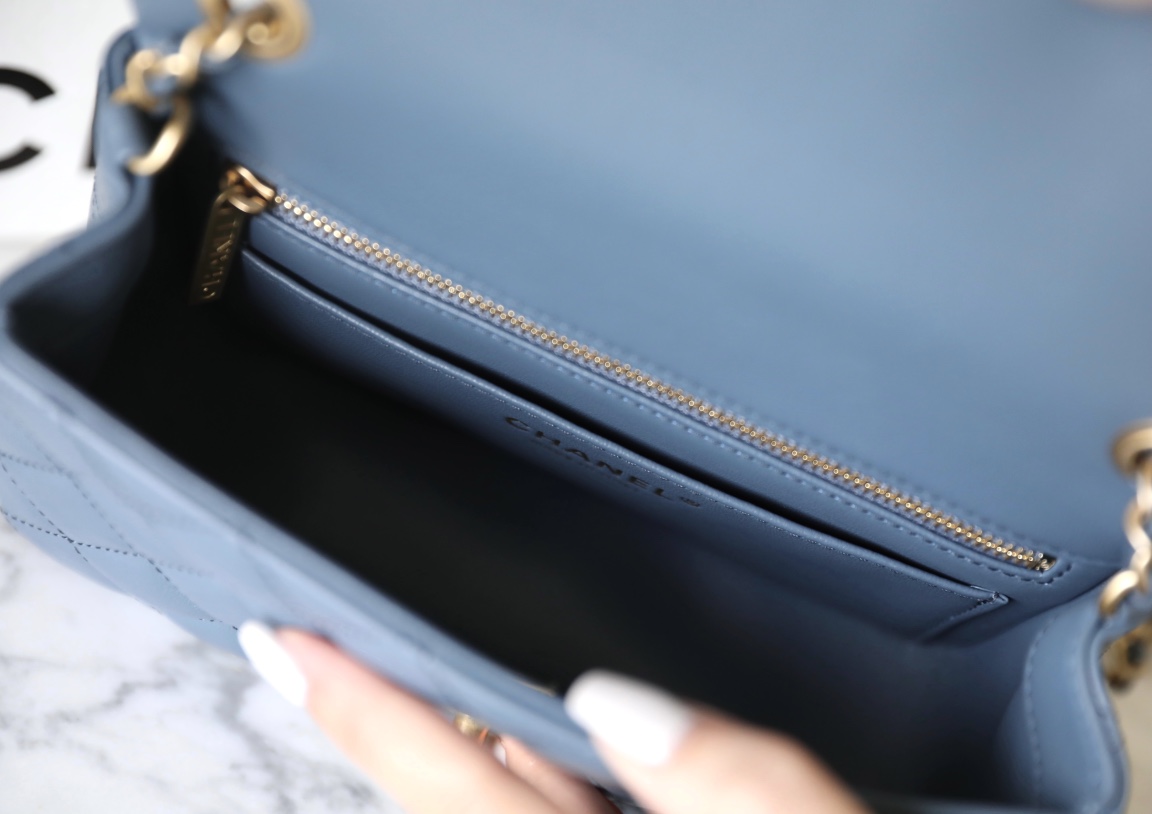 Bagsaaa Ch**el Blue Lambskin & Gold Adjustable Strap - 13x20x7 cm