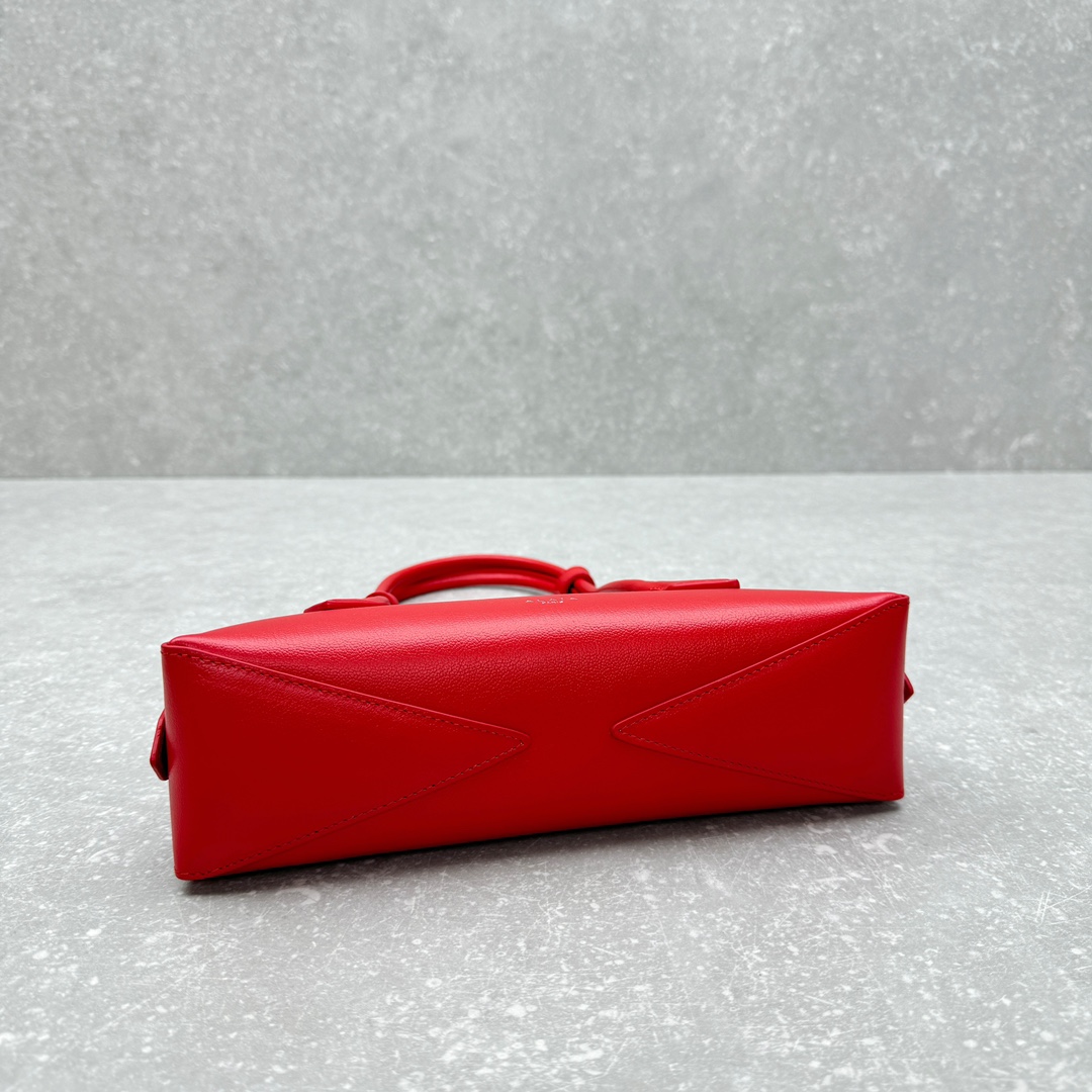 Bagsaaa Alaia Le Teckel Small Bag Red - 27x9x8 cm