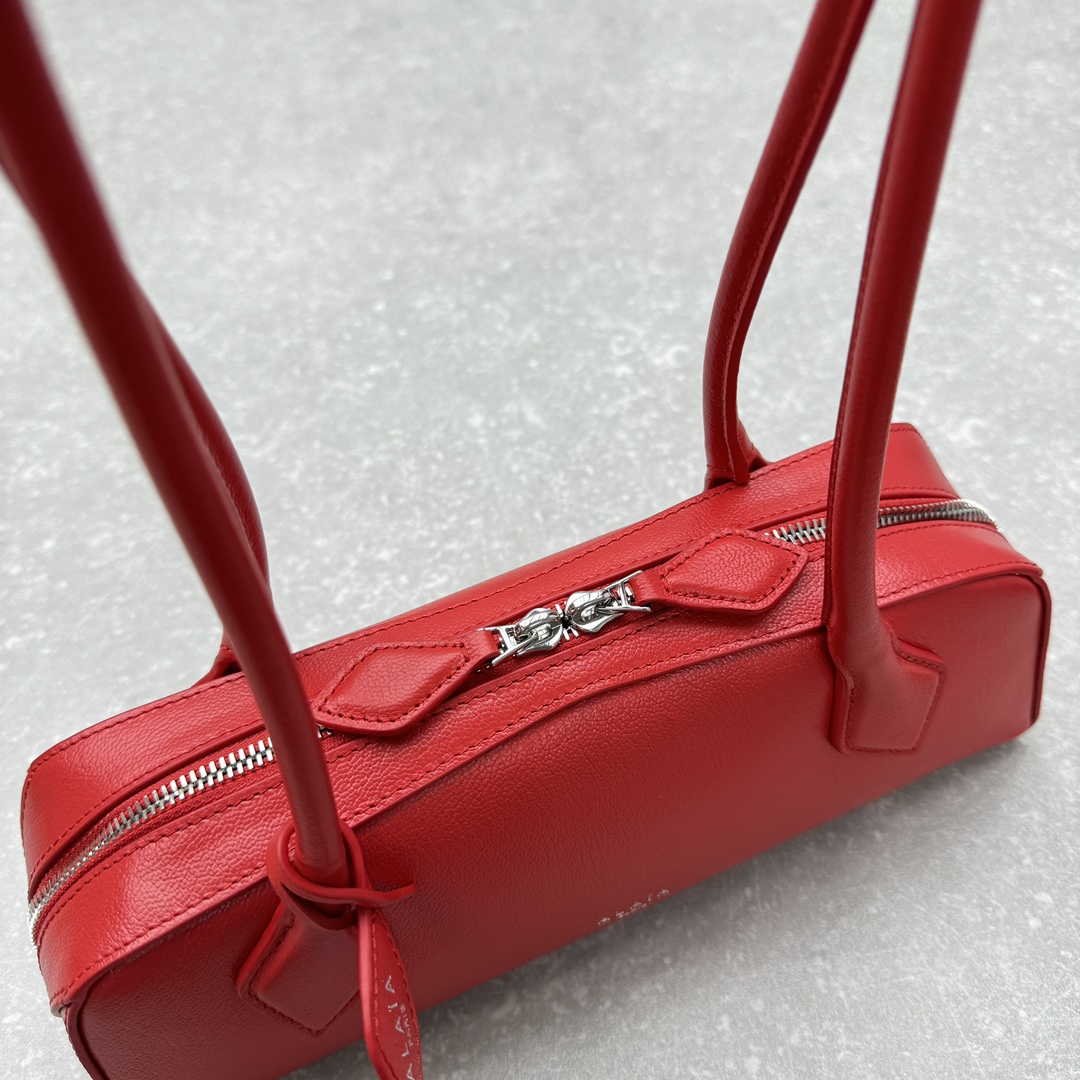 Bagsaaa Alaia Le Teckel Small Bag Red - 27x9x8 cm