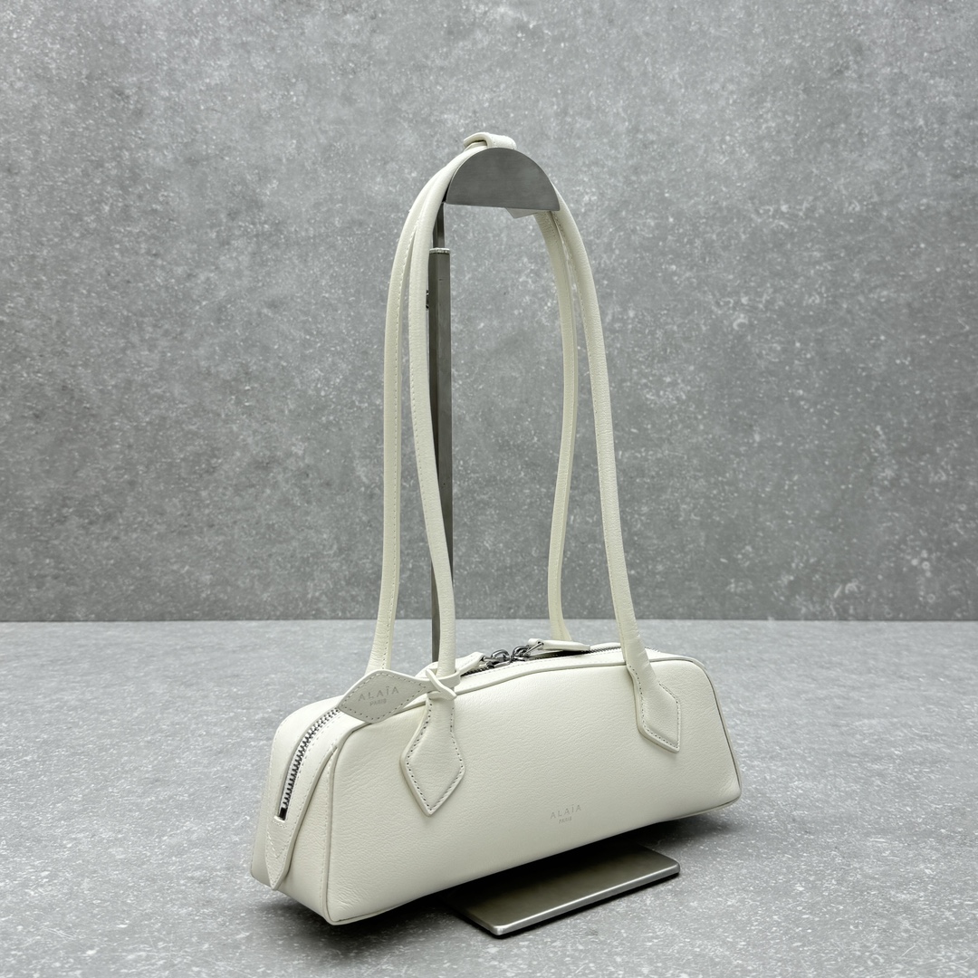 Bagsaaa Alaia Le Teckel Small Bag White - 27x9x8 cm