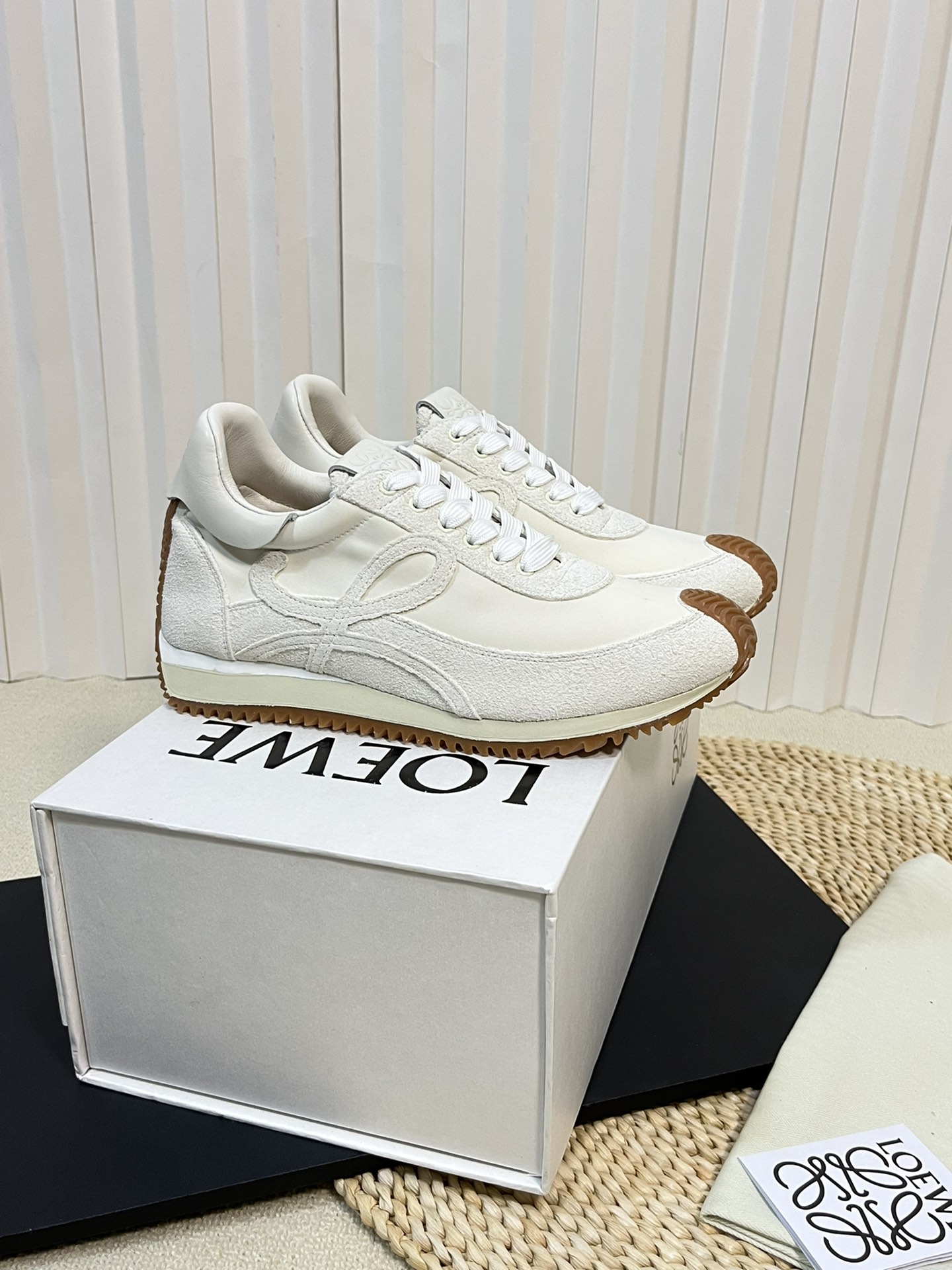 Bagsaaa L0ew* Sneakers 08
