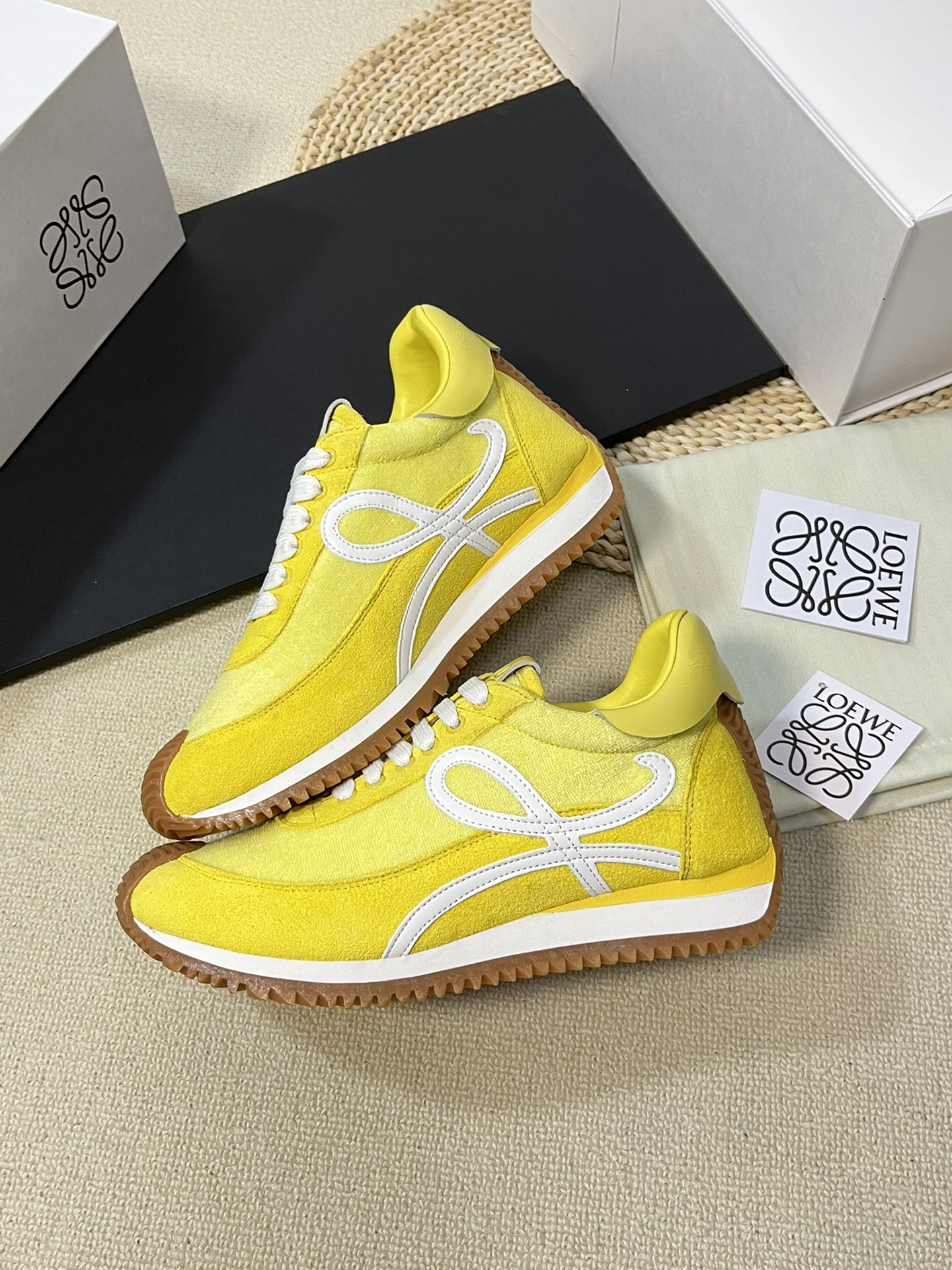 Bagsaaa L0ew* Sneakers 10