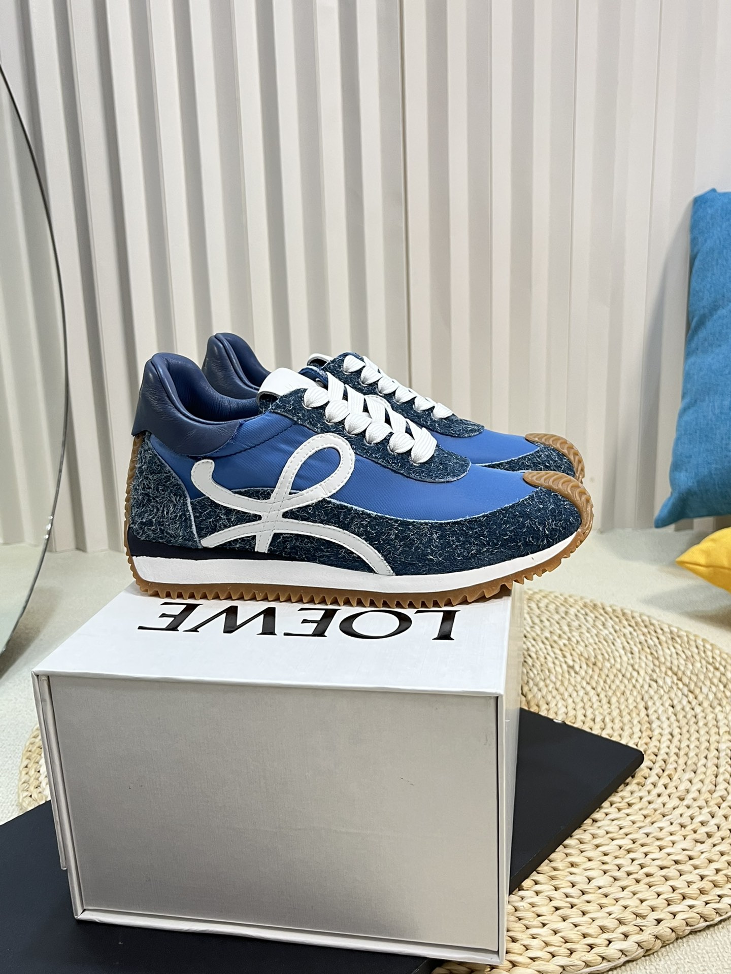 Bagsaaa L0ew* Sneakers 13