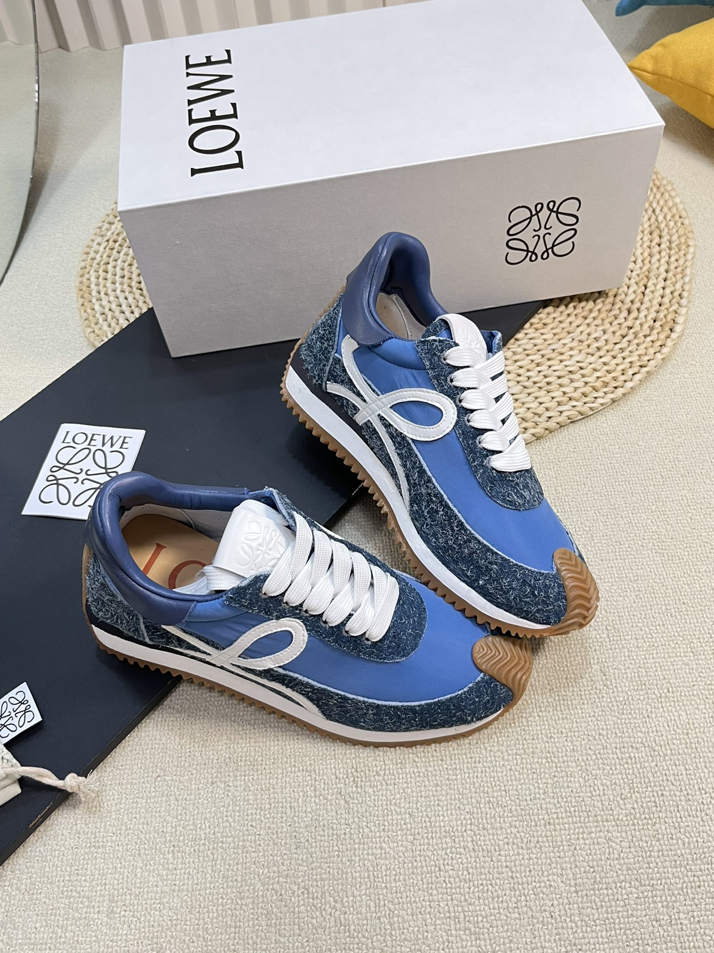 Bagsaaa L0ew* Sneakers 13