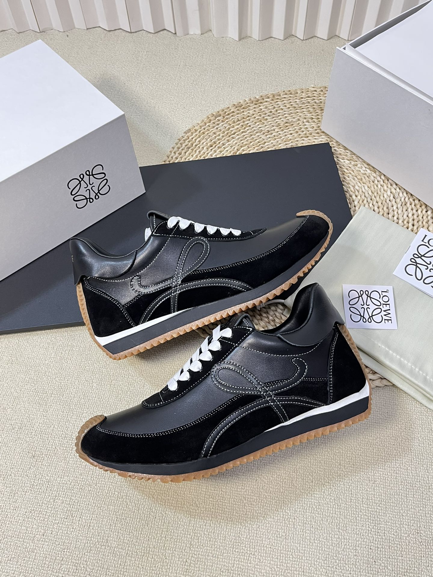 Bagsaaa L0ew* Sneakers 14