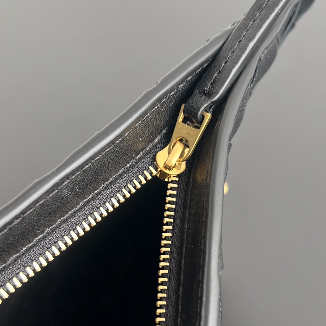 Bagsaaa B0tt*ga Ven*ta Mini Solstice Black - 28*18*5cm