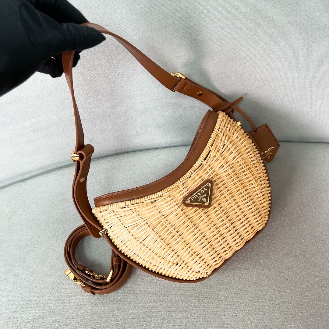Bagsaaa Pra*a Wicker and leather Pra*a Arqué bag Natural - 22.5*18.5*6cm