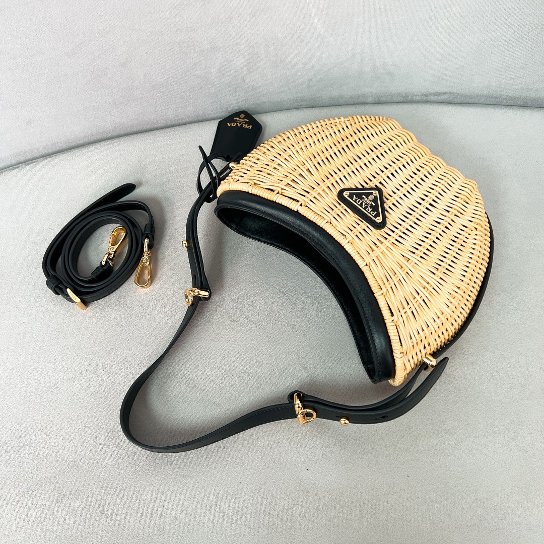 Bagsaaa Pra*a Wicker and leather Pra*a Arqué bag Black - 22.5*18.5*6cm