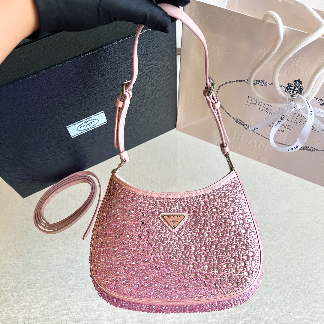 Bagsaaa Pra*a Cleo Crystal Pink - 22*18*4.5cm