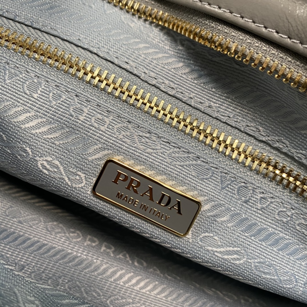 Bagsaaa Pra*a Medium leather handbag gray - 32x15.5x2cm