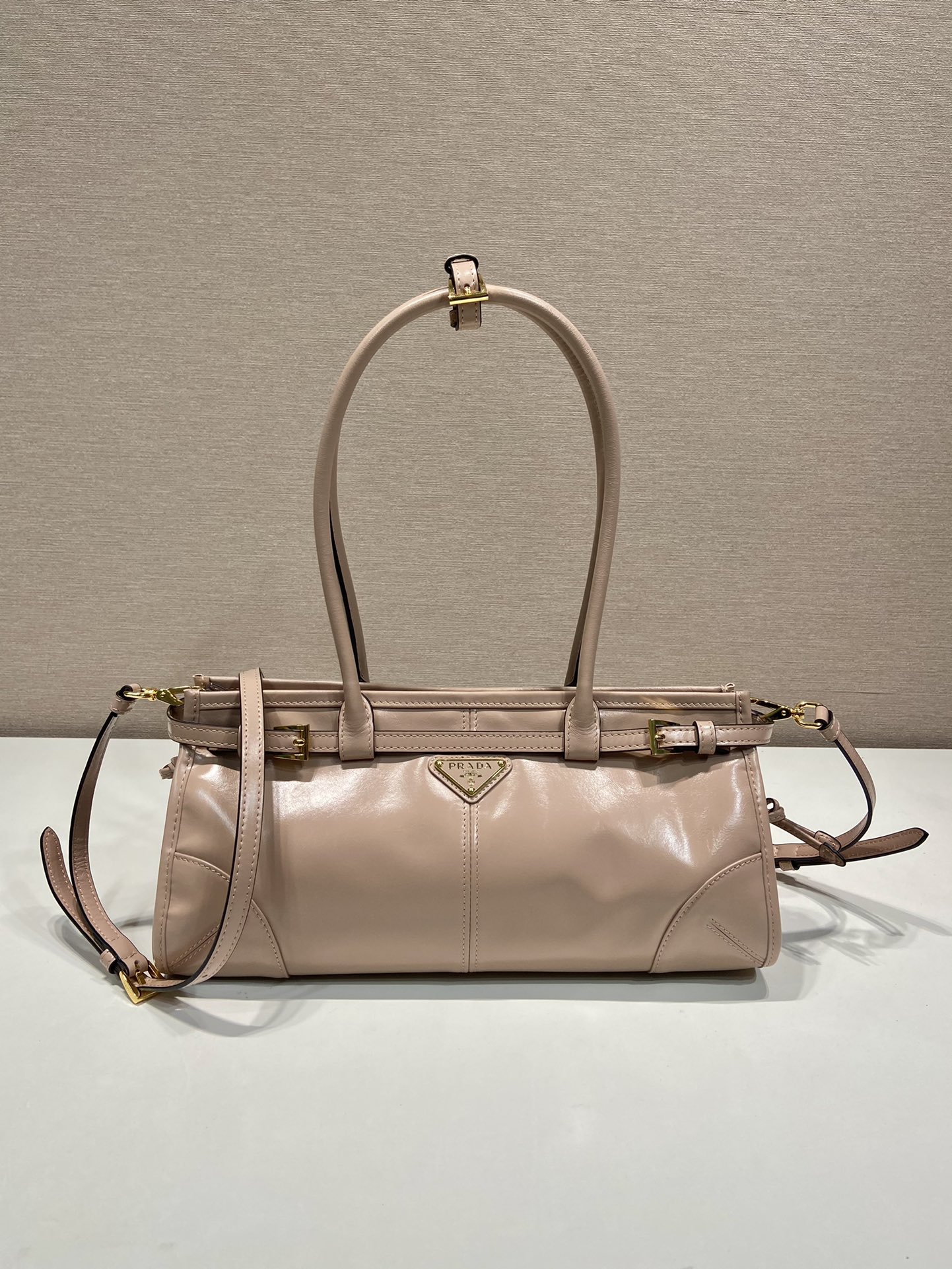 Bagsaaa Pra*a Medium leather handbag beige - 32x15.5x2cm