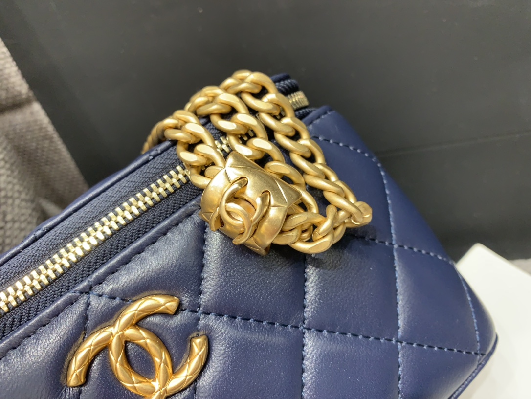 Bagsaaa Ch**el Vanity Case With Adjustable Chain Blue - 16 x 7.5 x 10.5 cm
