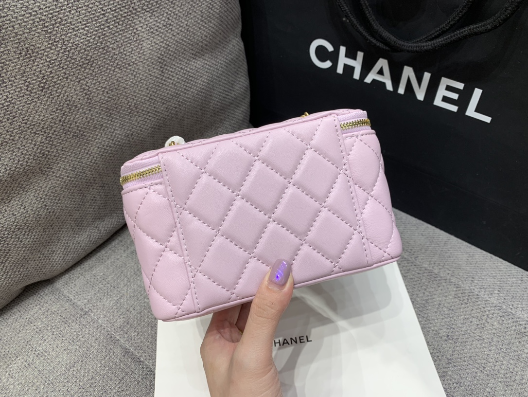 Bagsaaa Ch**el Pink Vanity Case Adjustable Chain Strap AP3940 - 17cm
