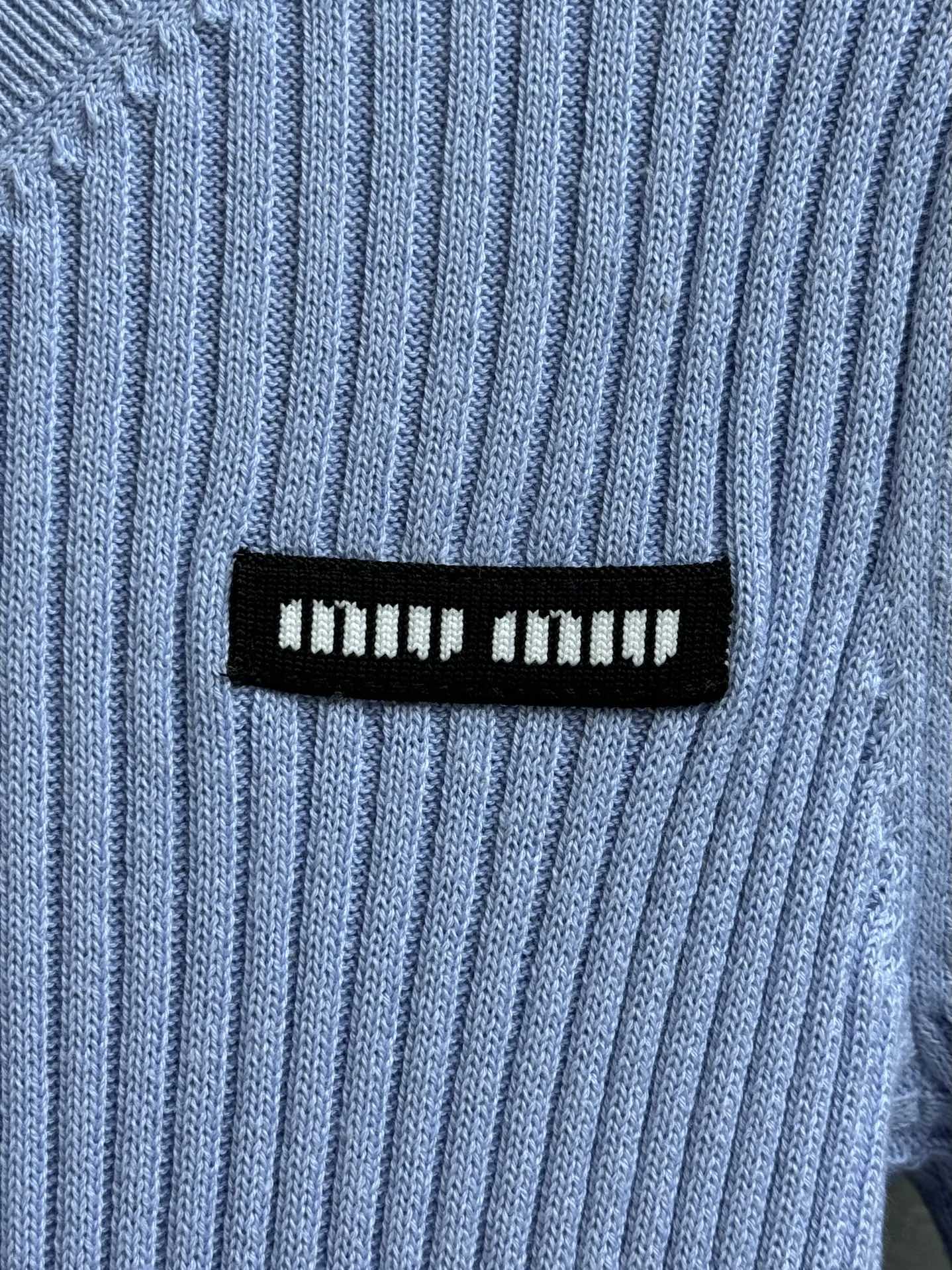 Bagsaaa M1um1u Long-Sleeved Sweater Blue