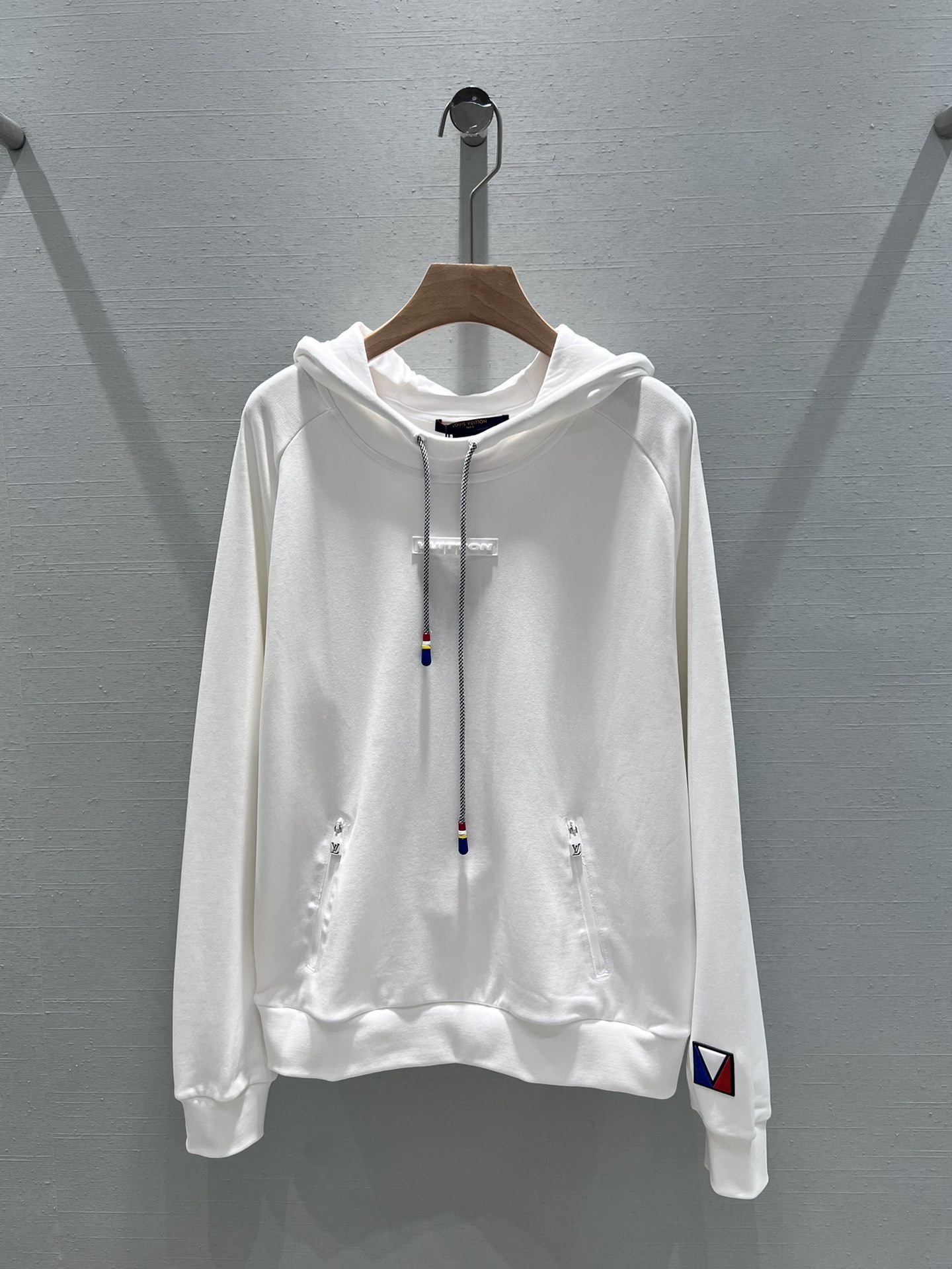 Bagsaaa L0vis Vvtt0n White Hoddie