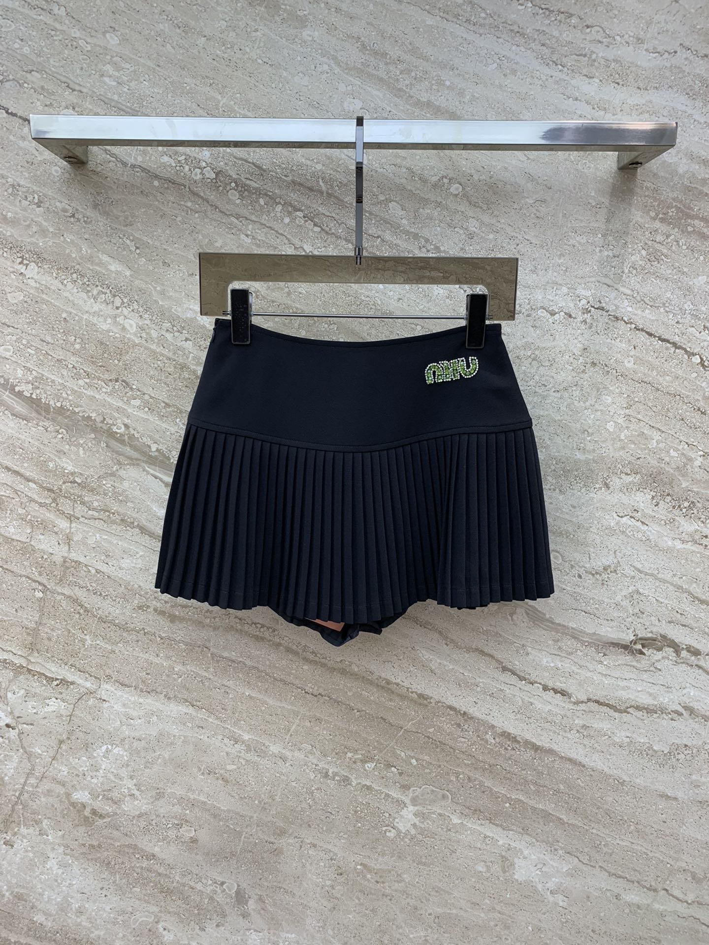 Bagsaaa M1um1u Short Skirt Black