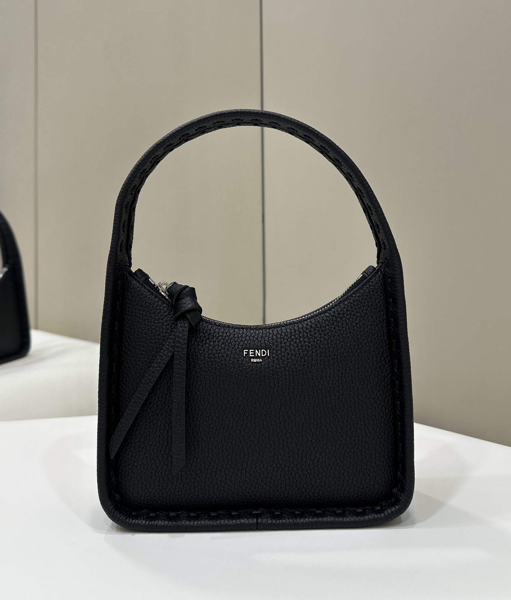 Bagsaaa F**di Mini Fendessence Small black Selleria bag - 28x20.5x7 cm