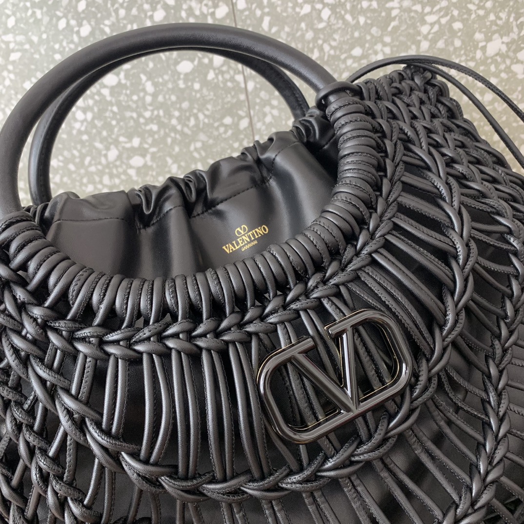 Bagsaaa Va1e*ntin0 Allknots Woven Leather Shopper Black - 38x34x7 cm