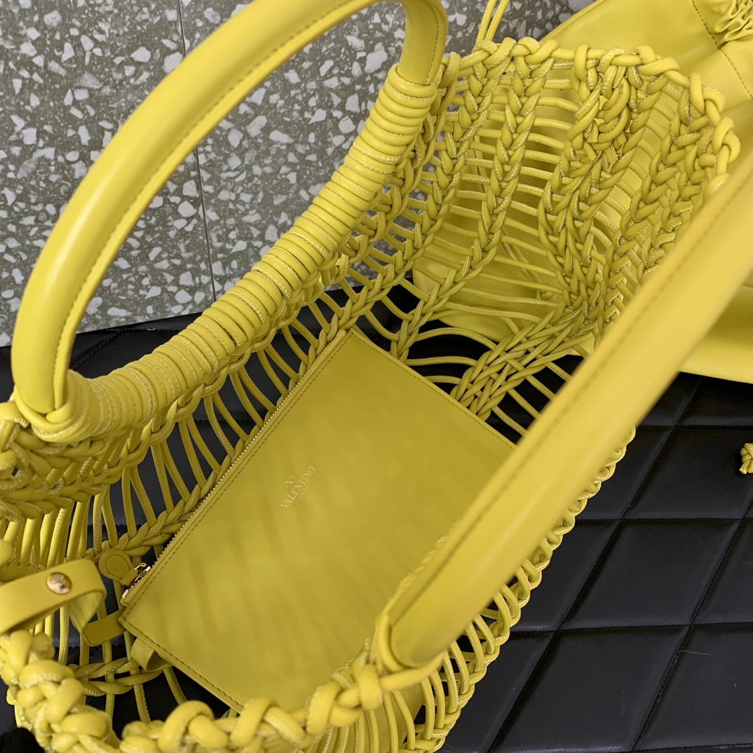 Bagsaaa Va1e*ntin0 Allknots Woven Leather Shopper Yellow - 38x34x7 cm