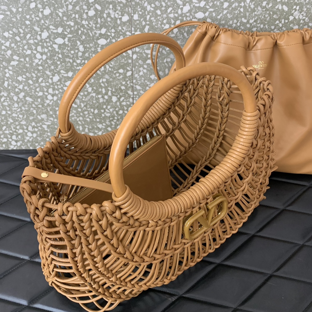 Bagsaaa Va1e*ntin0 Allknots Woven Leather Shopper Dark Beige - 38x34x7 cm