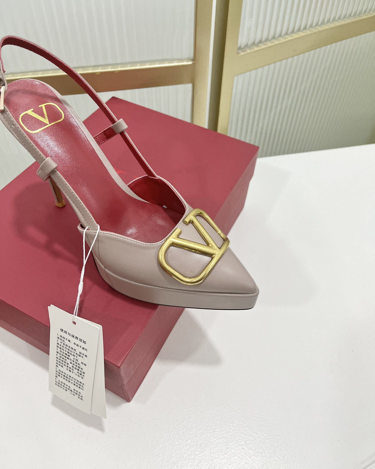 Bagsaaa Va1e*ntin0 Vlogo Signature Calfskin Slingback Platform Pump Beige 12 cm