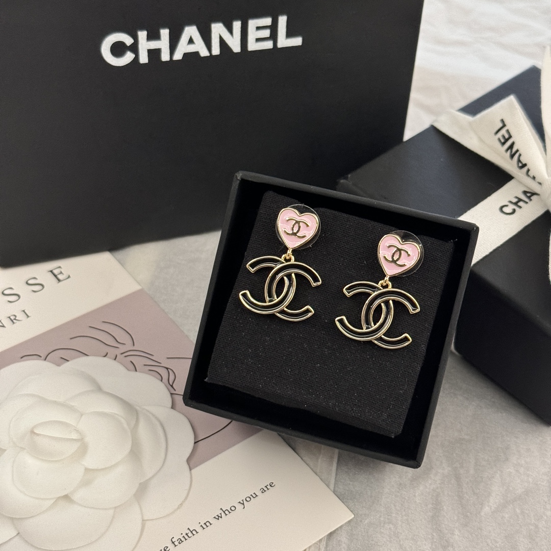 Bagsaaa Ch**el Earrings 07