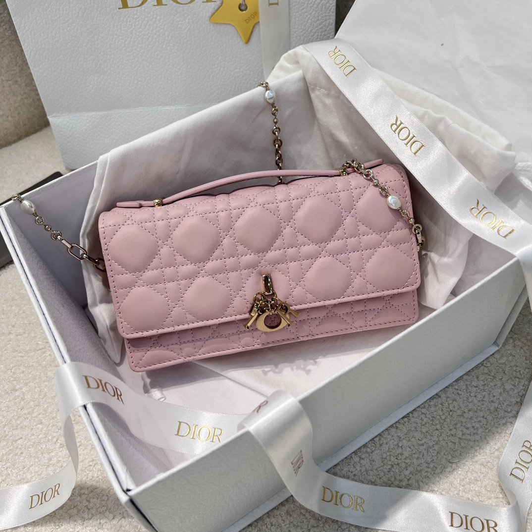 Bagsaaa My D10r Mini Bag Pale Pink Cannage Lambskin - 21 x 11.5 x 4.5 cm