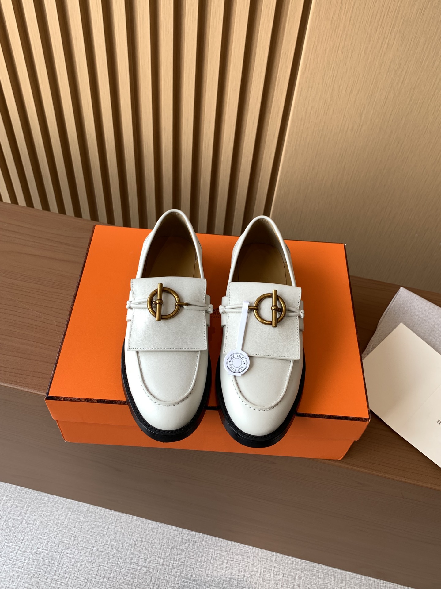Bagsaaa H**me5 Impact Loafer White