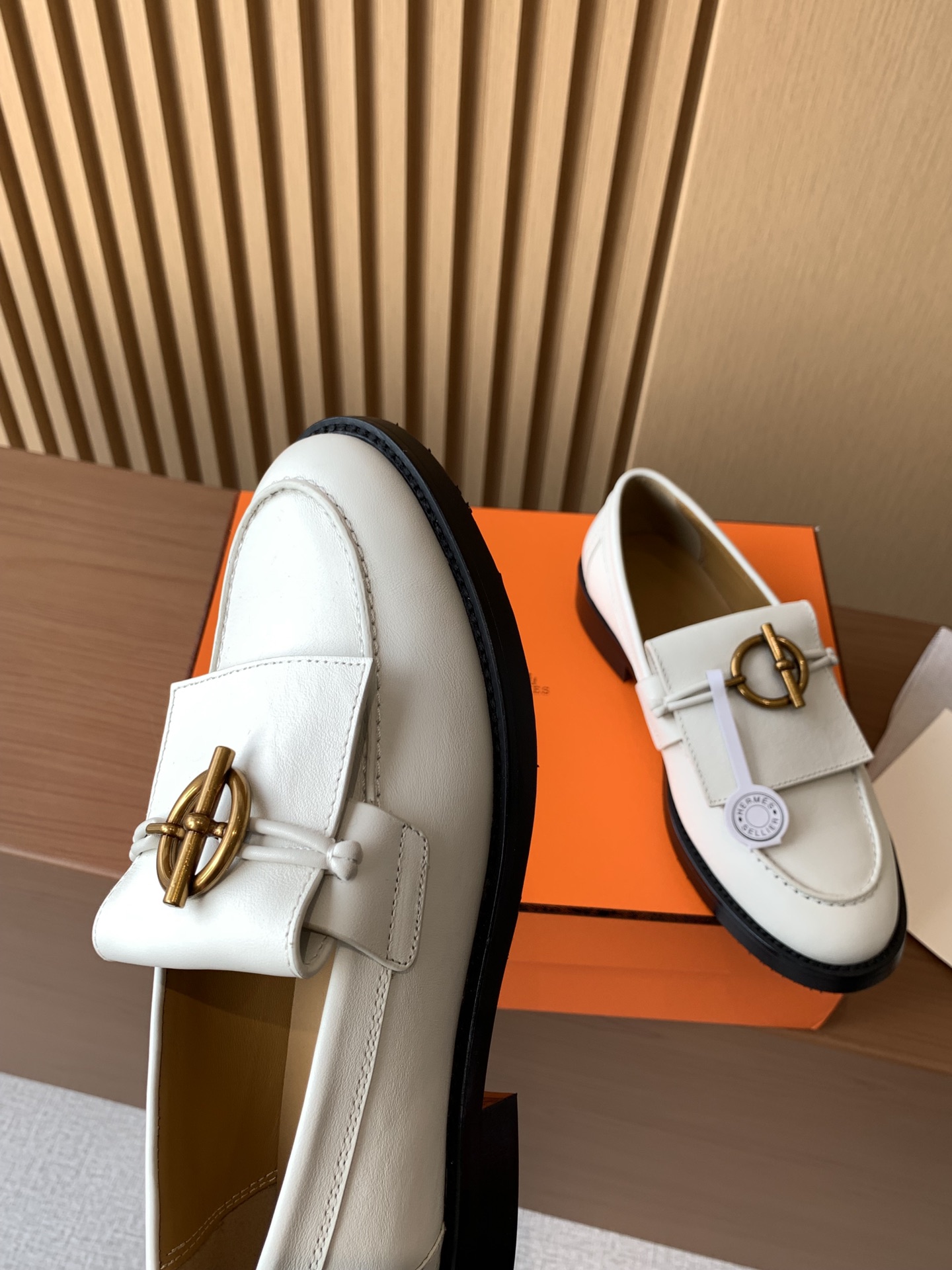 Bagsaaa H**me5 Impact Loafer White