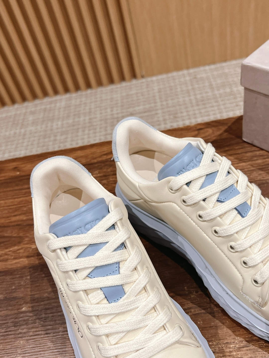 Bagsaaa J1m*y Ch00 Malbon D1am0nd Golf/F Latte and Blue Leather Trainers
