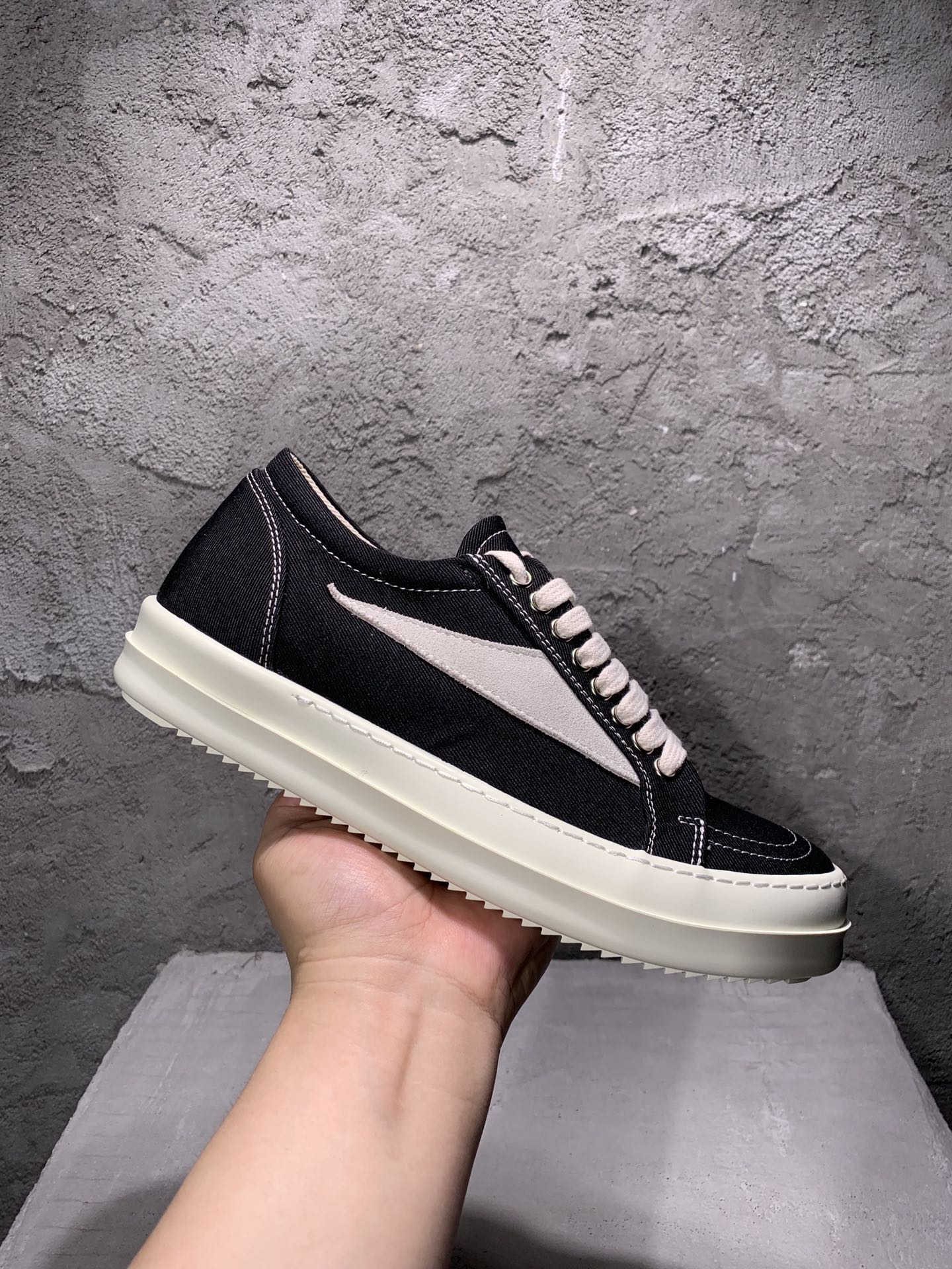 Bagsaaa Rick Owens Sneakers 01