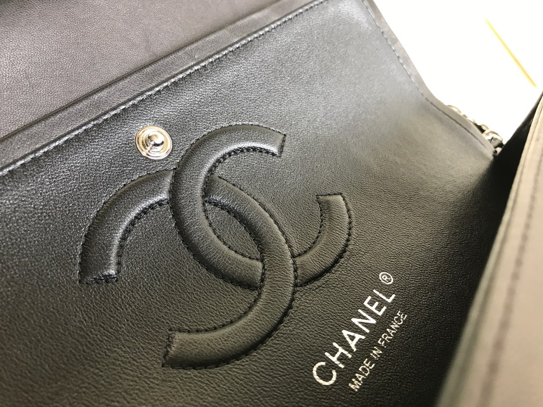 Bagsaaa Ch**el Flap Bag Black Patent & Silver Hardware - 25cm