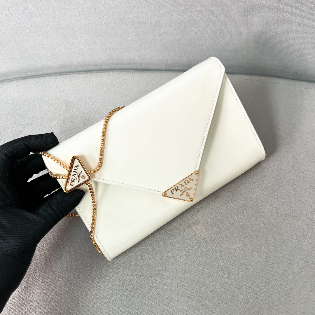 Bagsaaa Pra*a Patent leather mini-bag ivory - 20*11.5cm