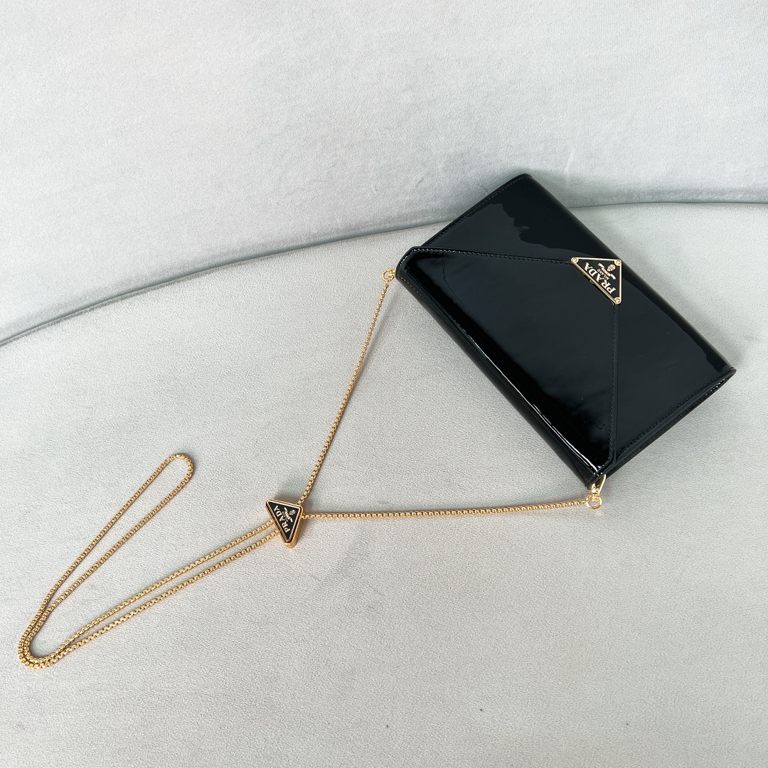 Bagsaaa Pra*a Patent leather mini-bag black - 20*11.5cm