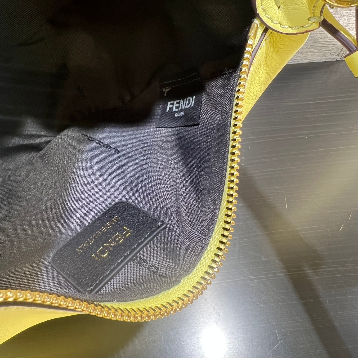Bagsaaa F**digraphy Mini yellow leather mini bag - 20x7.5x13cm