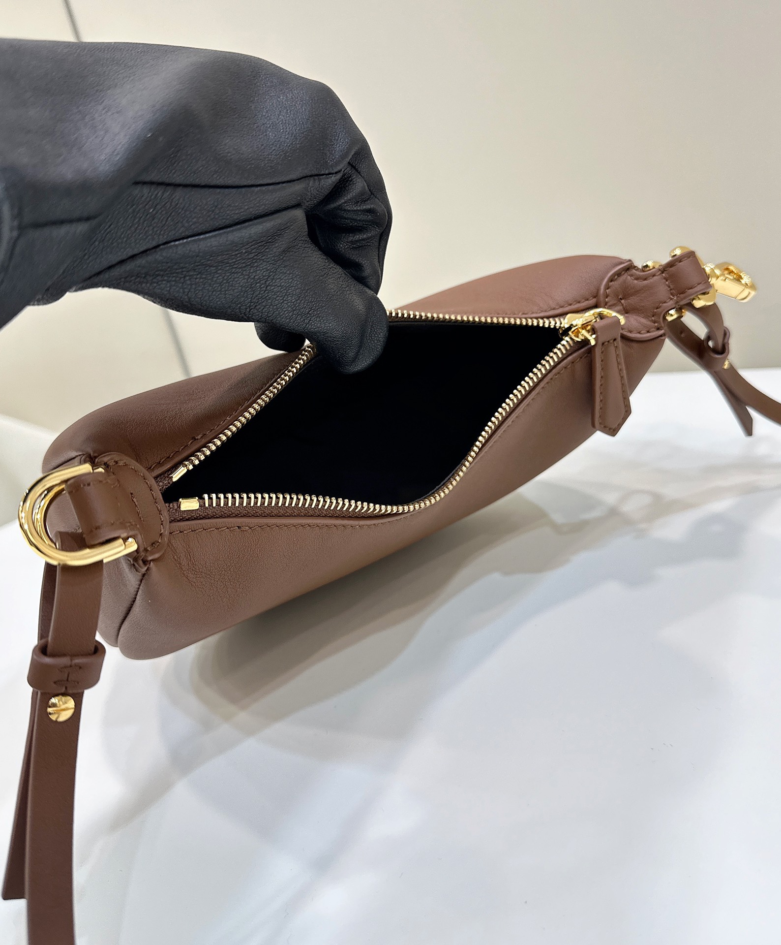 Bagsaaa F**digraphy Mini brown leather mini bag - 20x7.5x13cm