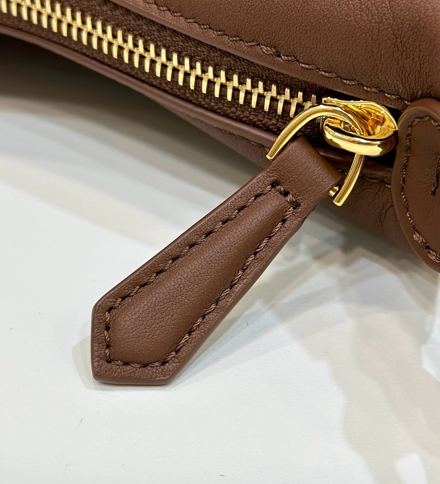 Bagsaaa F**digraphy Mini brown leather mini bag - 20x7.5x13cm