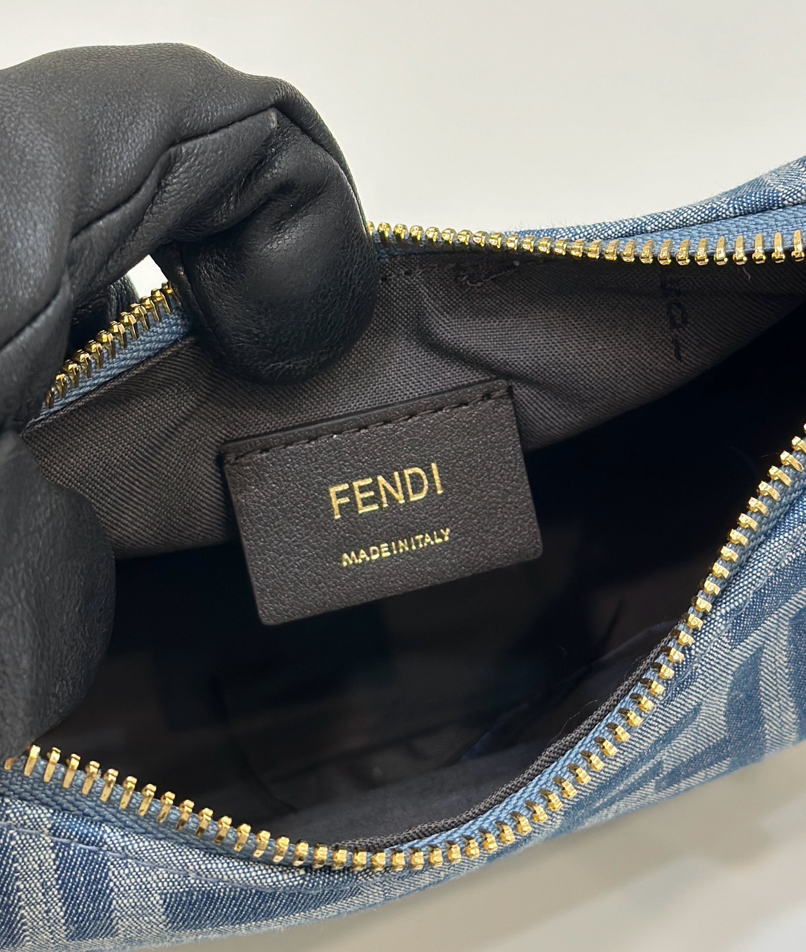 Bagsaaa F**digraphy Mini FF denim fabric mini bag - 20x7.5x13cm