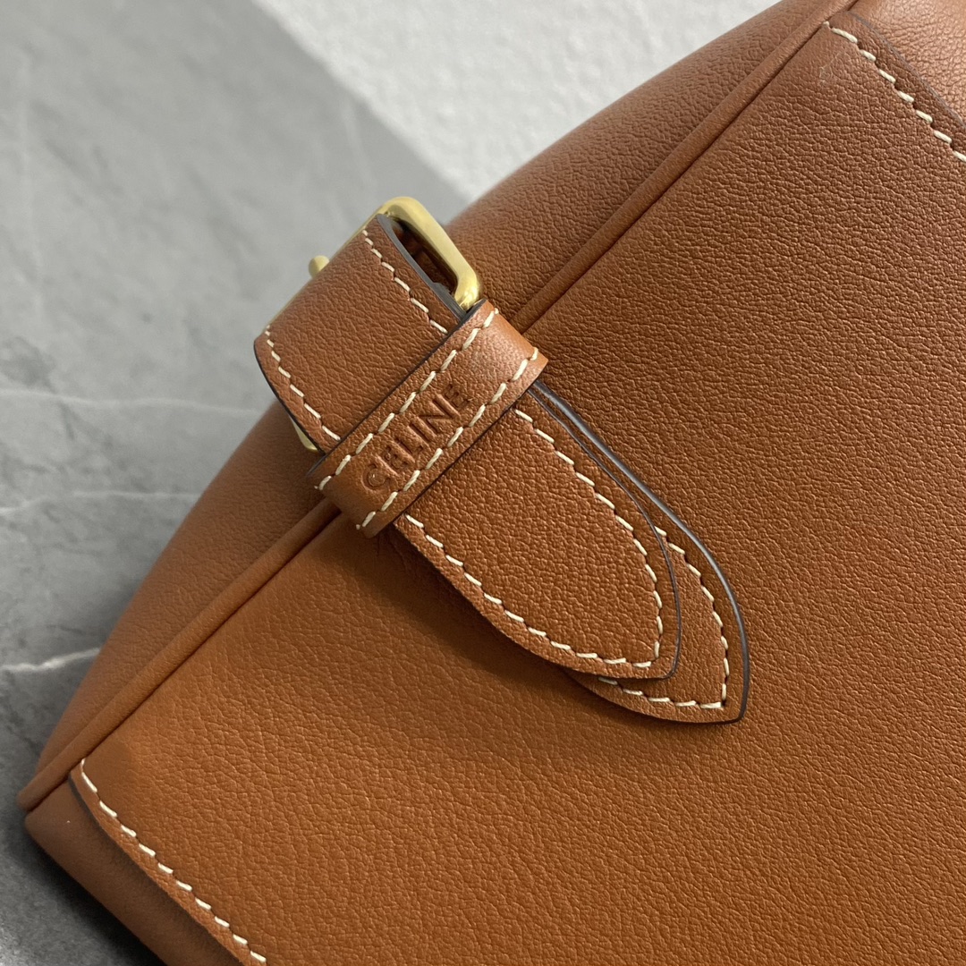 Bagsaaa Ce1i*e Medium Appoline Bag In S*pple Calfskin Brown - 37.5 x 22 x 16 CM