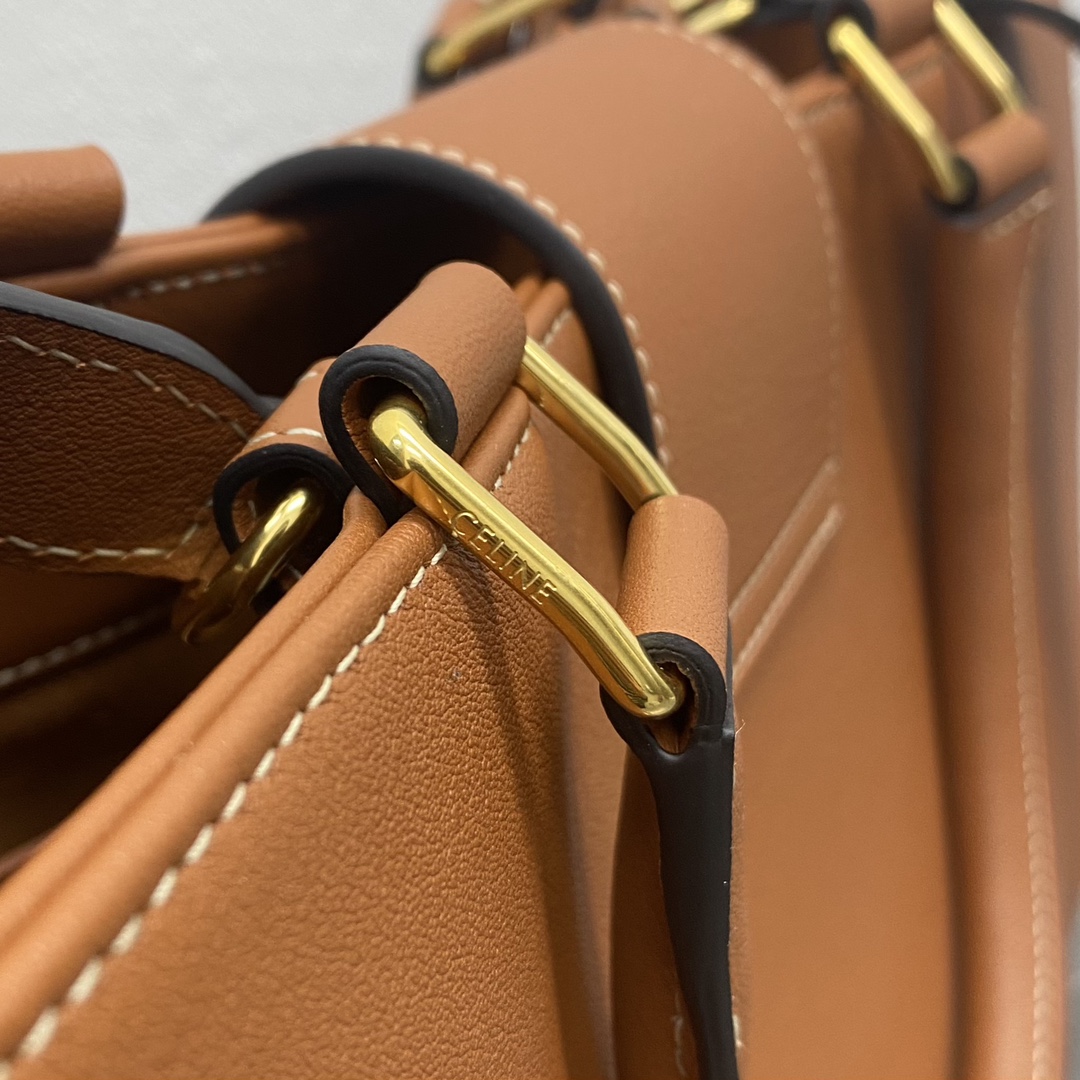 Bagsaaa Ce1i*e Medium Appoline Bag In S*pple Calfskin Brown - 37.5 x 22 x 16 CM