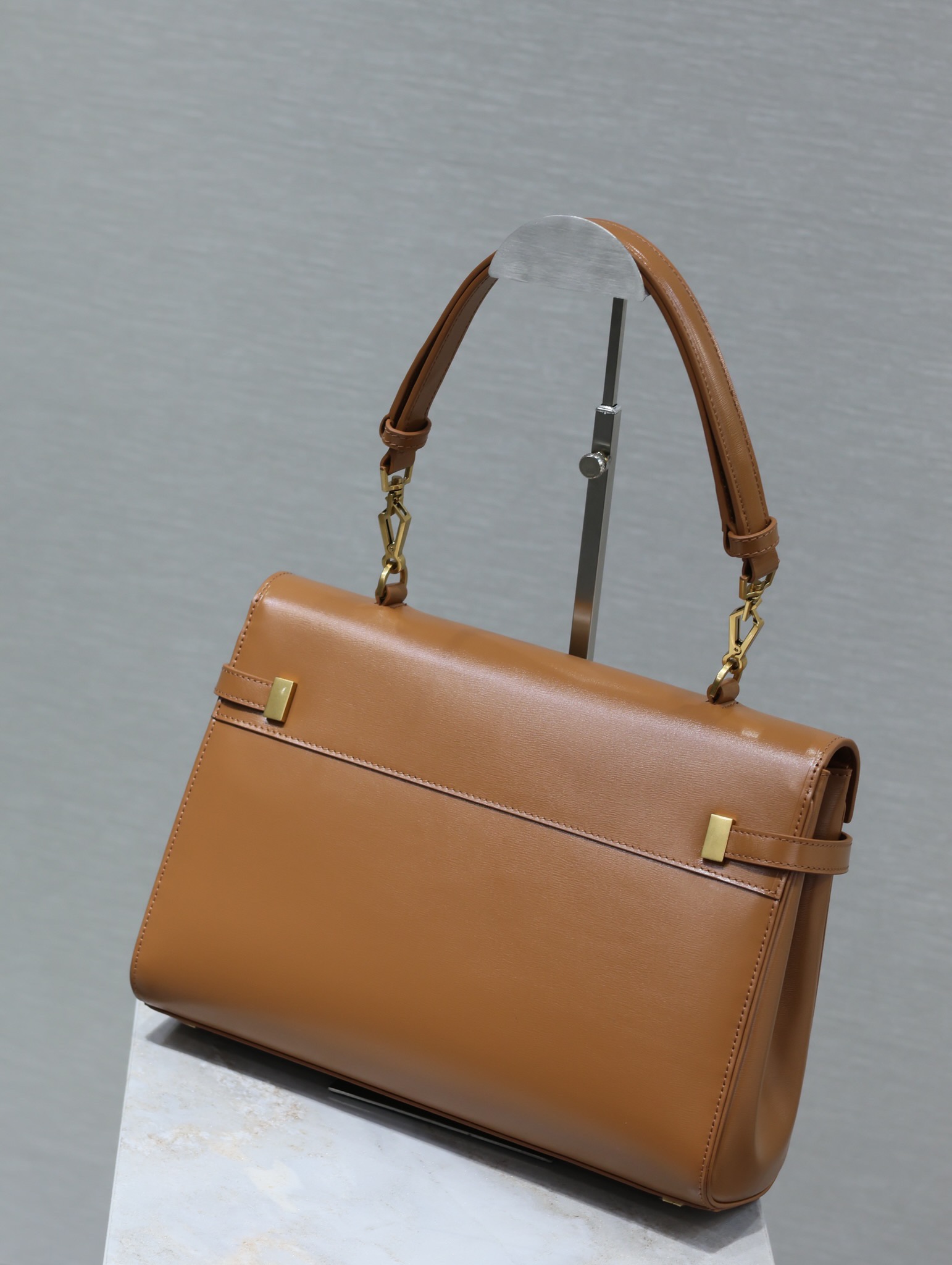 Bagsaaa Y51 Manhattan Top-Handle In Box Sa1nt Lau*nt Brown - 32.5 X 22.5 X 10.5 CM