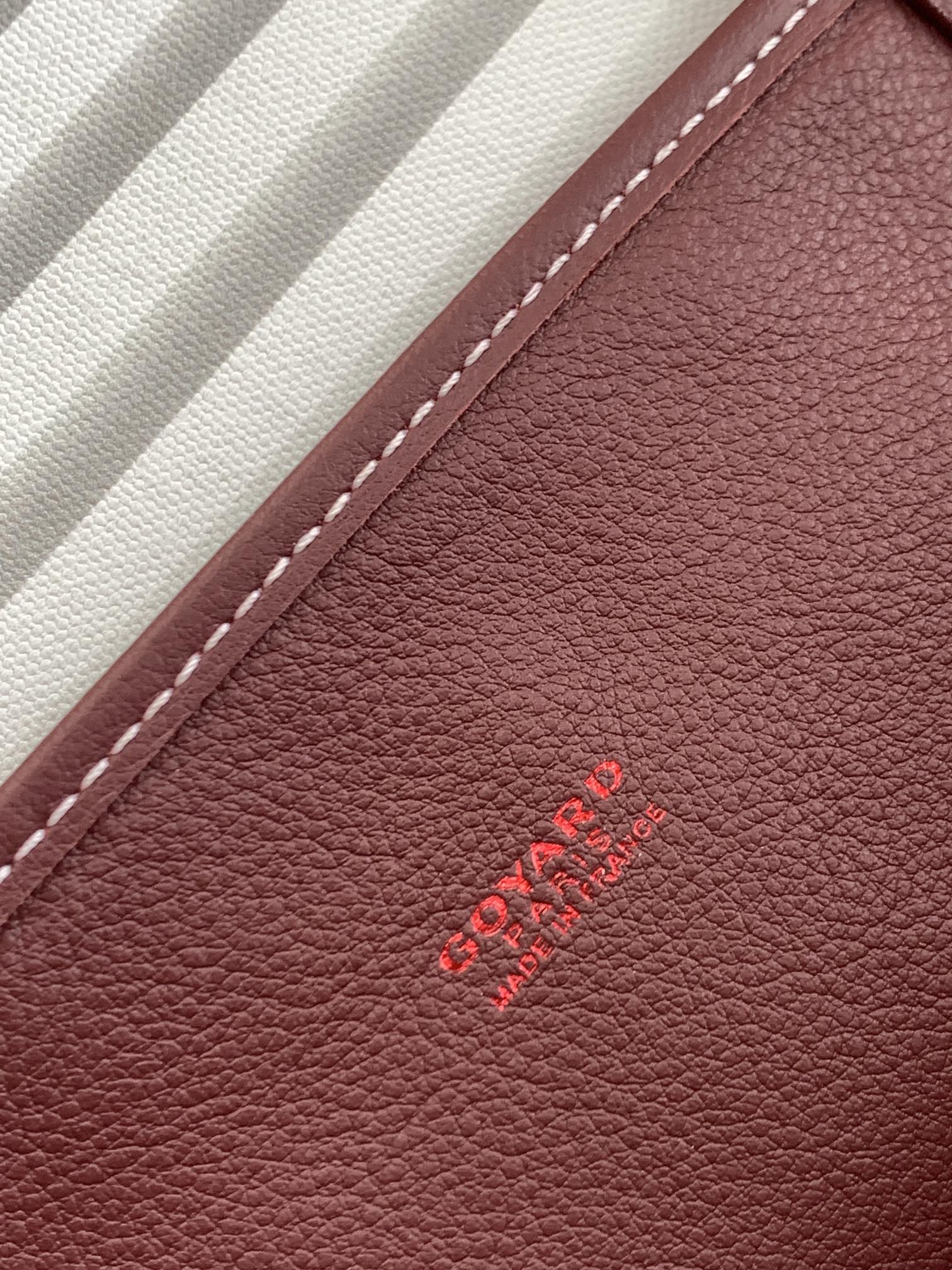 Bagsaaa G09ard Saint L0vis GM Bag Dark Red - 40 x 20 x 34 cm