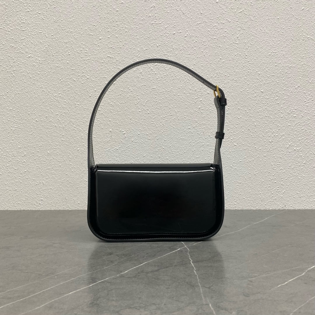 Bagsaaa Ce1i*e Shoulder Bag Terence In Patent Calfskin Black - 20.5 x 10.5 x 5 CM