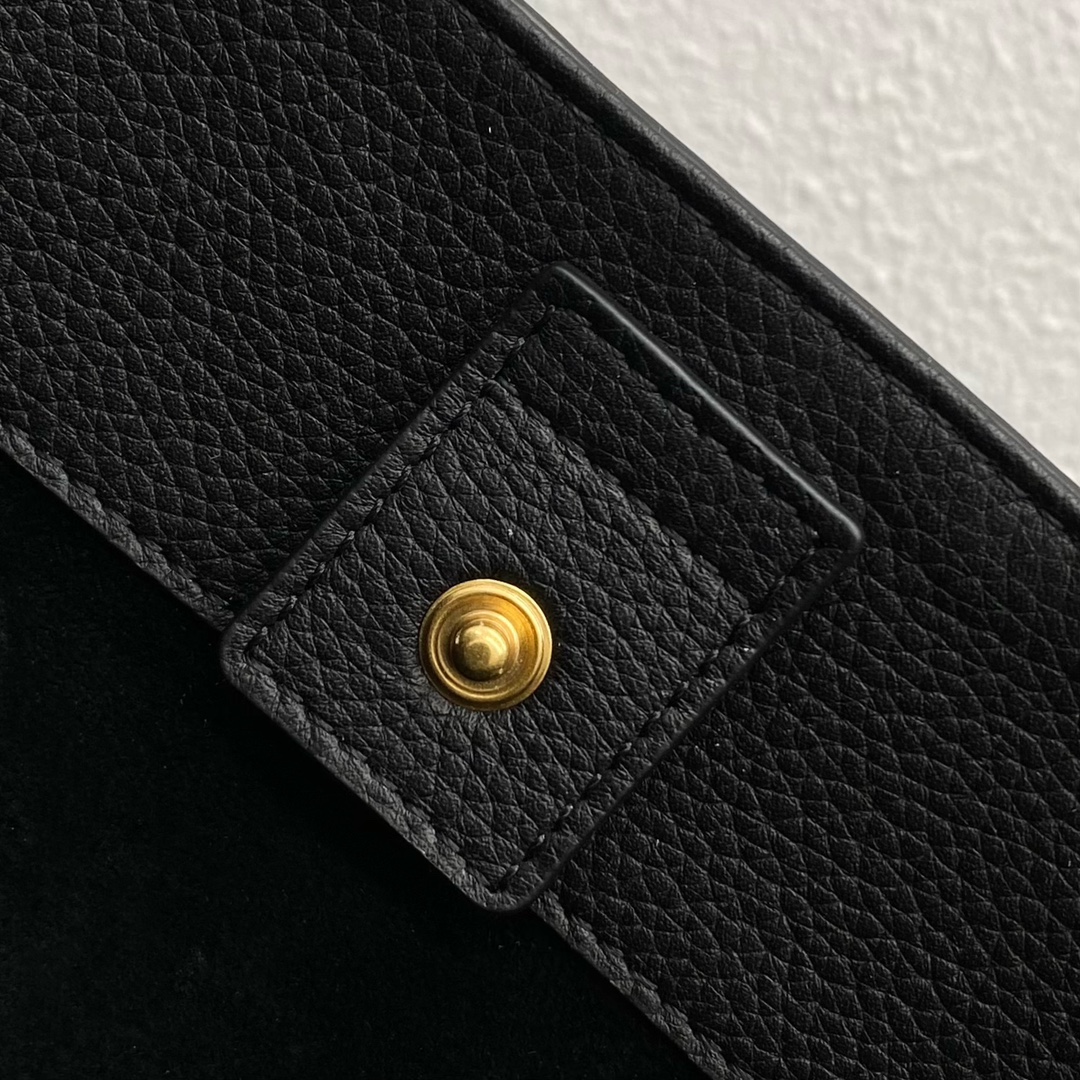 Bagsaaa Ce1i*e Medium Cabas Anais Cuir Triomphe In Grained Calfskin Black - 54 x 29.5 x 15 CM