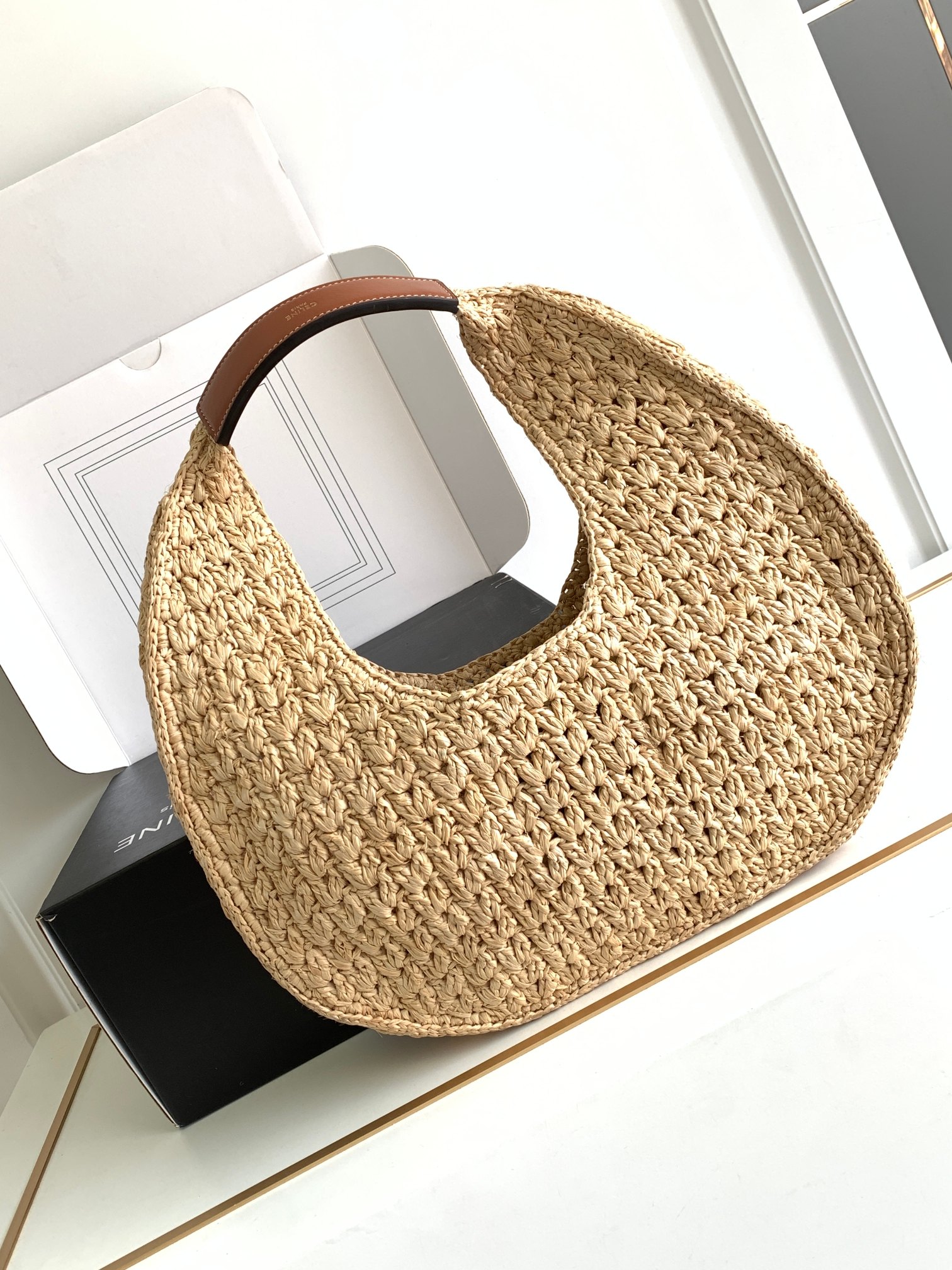 Bagsaaa Ce1i*e Classic Panier Hobo Bag in Raffia and Calfskin Brown - 33 x 16 x 4 CM