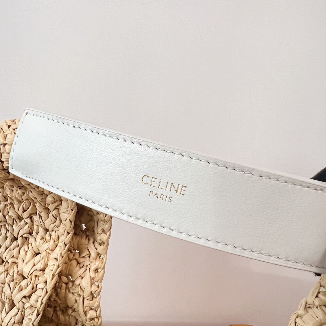 Bagsaaa Ce1i*e Classic Panier Hobo Bag in Raffia and Calfskin White - 33 x 16 x 4 CM