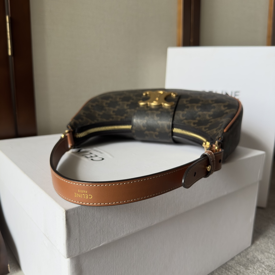 Bagsaaa Ce1i*e Medium Ava Triomphe Bag In Triomphe Canvas and calfskin - 24.5 x 17 x 9 CM