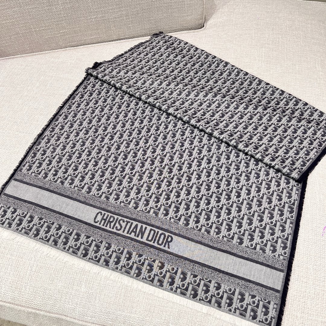 Bagsaaa D10r Scarf - 200x70 cm