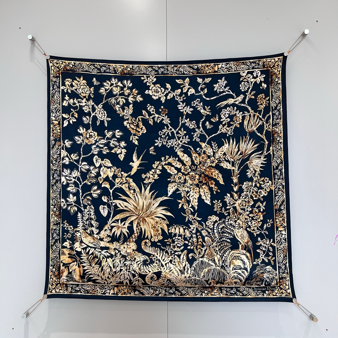 Bagsaaa D10r Scarf 06 - 90x90 cm